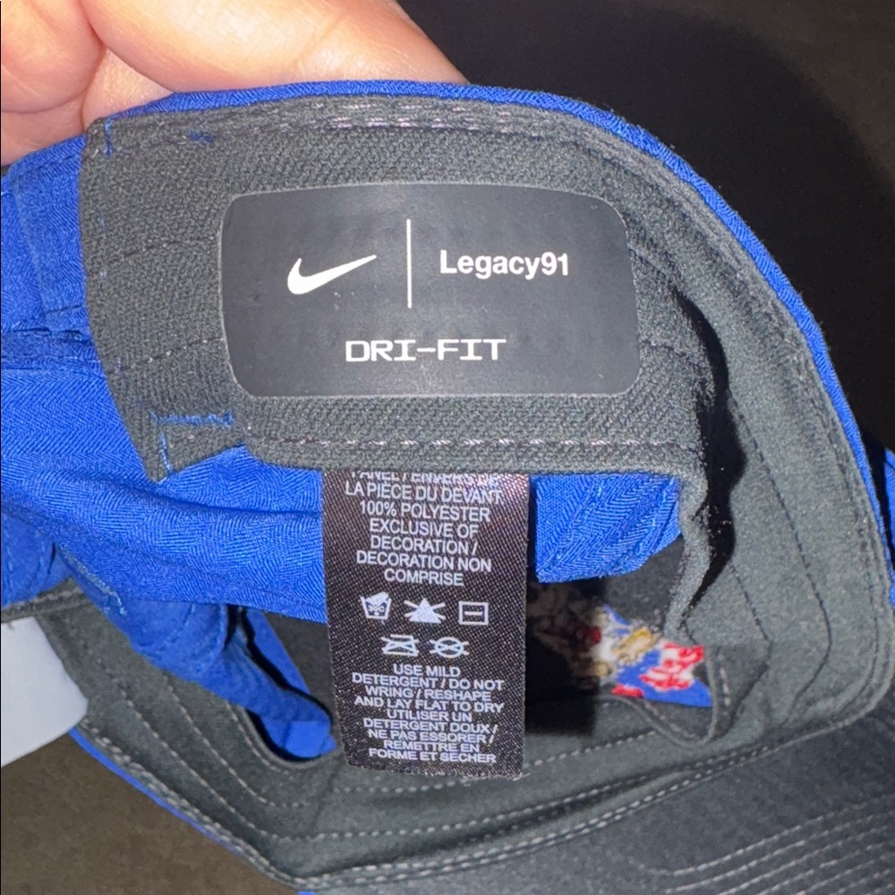 Nike Unisex Blue Mickey Mouse Athletic Cap - Picture 3 of 3